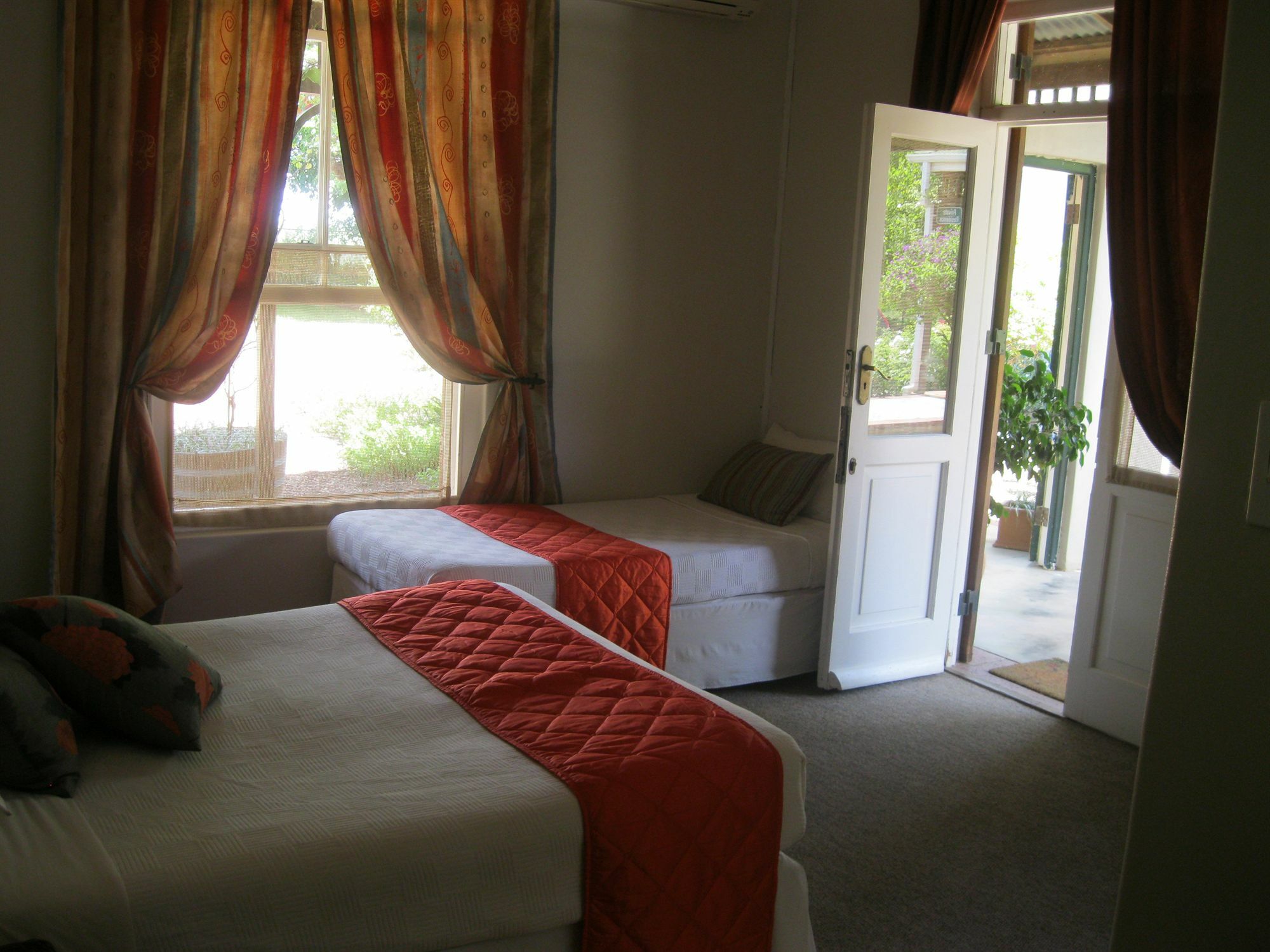 Hoopenburg Guesthouse Klapmuts Екстериор снимка